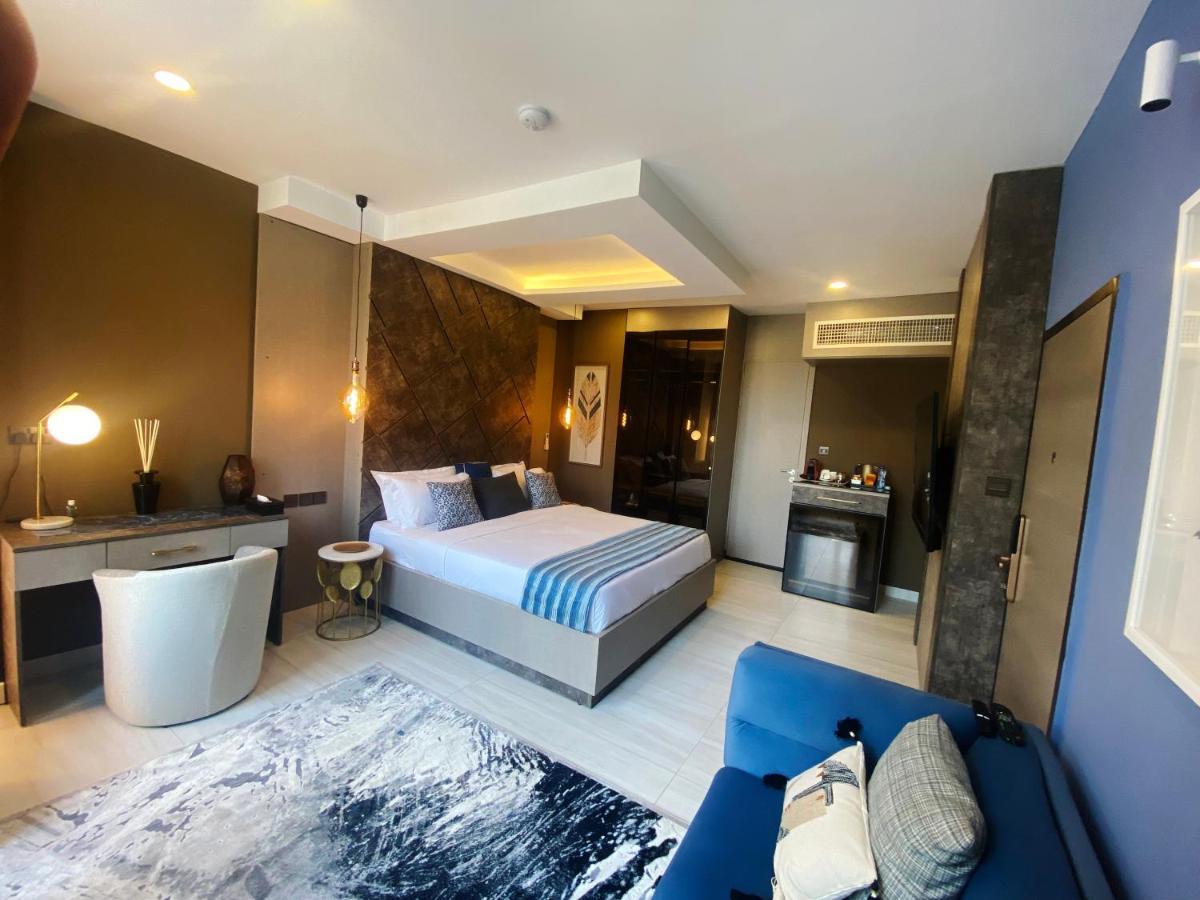 The Pool Labone Aparthotel Accra Exterior photo