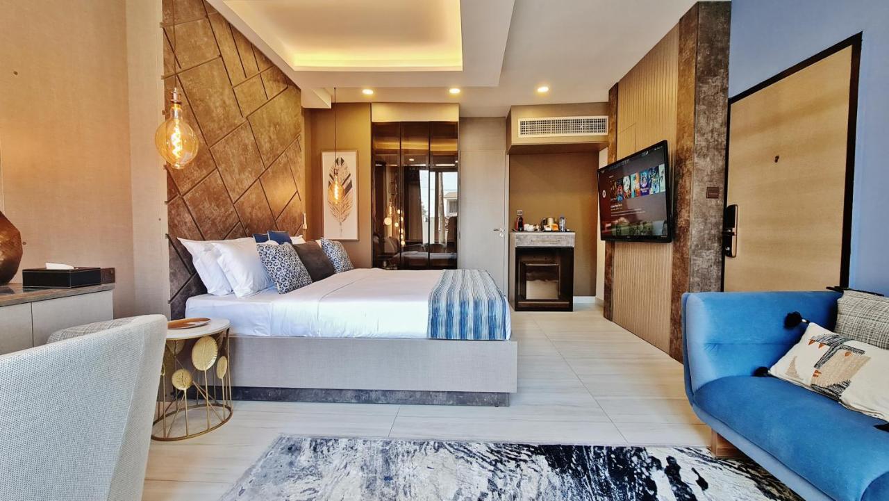 The Pool Labone Aparthotel Accra Exterior photo